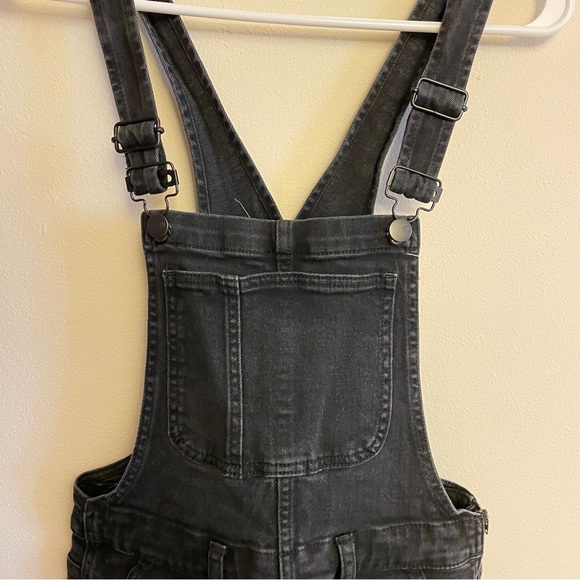 Madewell Skinny Overalls - Picture 3 of 13